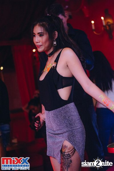 Neon BeatZ Party at MIXX Bangkok — photo 100
