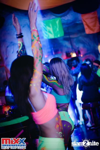 Neon BeatZ Party at MIXX Bangkok — photo 110