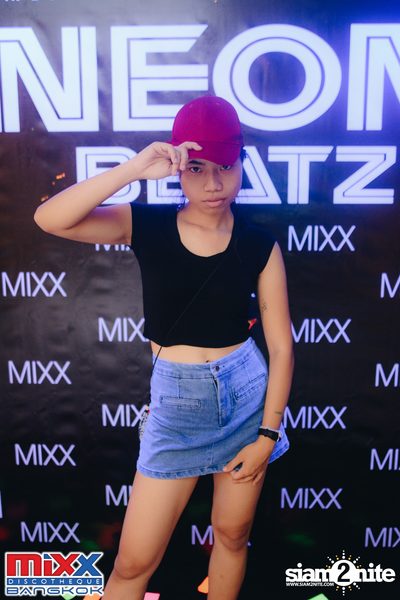 Neon BeatZ Party at MIXX Bangkok — photo 145