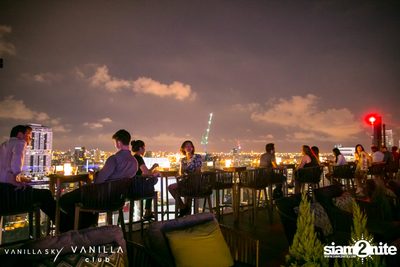 Vanilla Mile High Club Party at Vanilla Sky Rooftop Bar — photo 18
