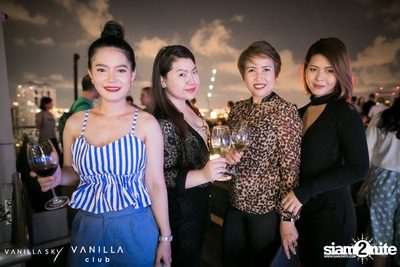 Vanilla Mile High Club Party at Vanilla Sky Rooftop Bar — photo 33
