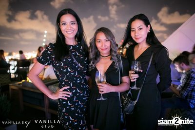 Vanilla Mile High Club Party at Vanilla Sky Rooftop Bar — photo 36