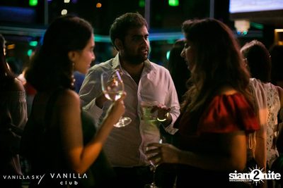 Vanilla Mile High Club Party at Vanilla Sky Rooftop Bar — photo 45