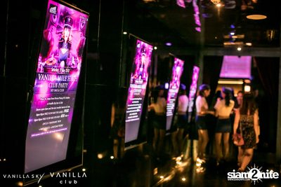 Vanilla Mile High Club Party at Vanilla Sky Rooftop Bar — photo 49