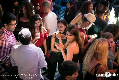 Vanilla Mile High Club Party at Vanilla Sky Rooftop Bar — photo 58