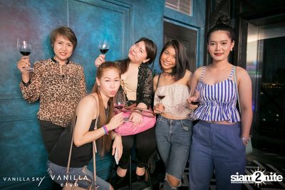 Vanilla Mile High Club Party at Vanilla Sky Rooftop Bar — photo 77