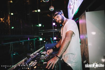 Vanilla Mile High Club Party at Vanilla Sky Rooftop Bar — photo 79
