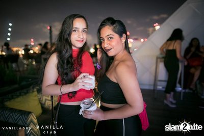 Vanilla Mile High Club Party at Vanilla Sky Rooftop Bar — photo 91