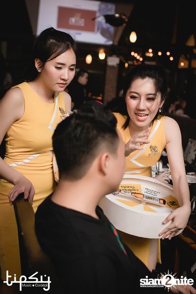Pop Pongkool at Tipsy — photo 29