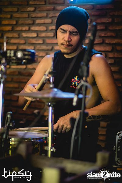Pop Pongkool at Tipsy — photo 34