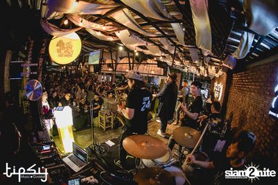 Pop Pongkool at Tipsy — photo 92