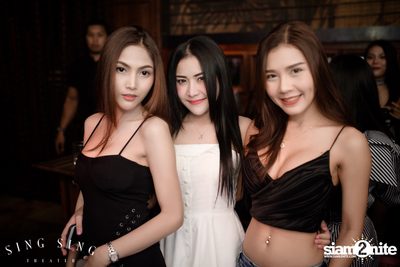 BLING IT กับ Bangkok Invaders ที่ ซิง ซิง เธียเตอร์ — photo 10