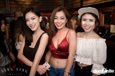 BLING IT กับ Bangkok Invaders ที่ ซิง ซิง เธียเตอร์ — photo 11