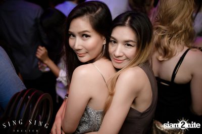 BLING IT กับ Bangkok Invaders ที่ ซิง ซิง เธียเตอร์ — photo 37
