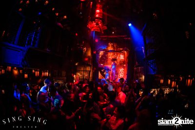 BLING IT กับ Bangkok Invaders ที่ ซิง ซิง เธียเตอร์ — photo 42
