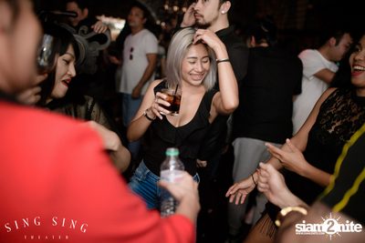 BLING IT กับ Bangkok Invaders ที่ ซิง ซิง เธียเตอร์ — photo 56