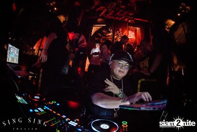 BLING IT กับ Bangkok Invaders ที่ ซิง ซิง เธียเตอร์ — photo 66