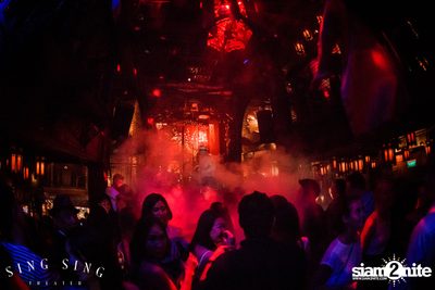 BLING IT กับ Bangkok Invaders ที่ ซิง ซิง เธียเตอร์ — photo 92