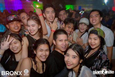 Bronx นำเสนอ Songkran Festival 2018 — photo 44