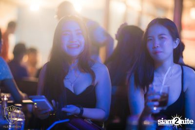 Grand Opening กับ Boy Peacemaker ที่ เฟค อิลลูชั่น — photo 110