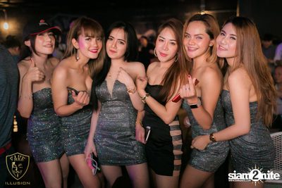 Grand Opening กับ Boy Peacemaker ที่ เฟค อิลลูชั่น — photo 143