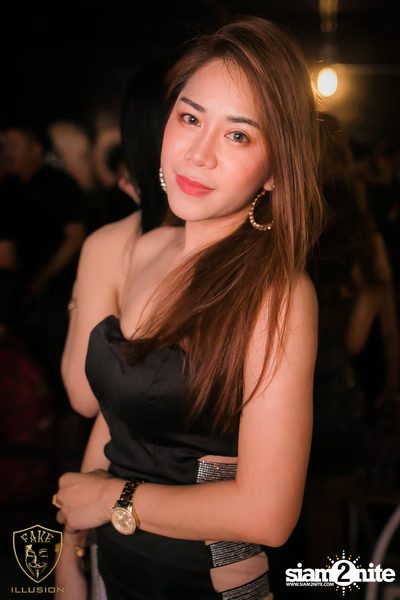 Grand Opening กับ Boy Peacemaker ที่ เฟค อิลลูชั่น — photo 144