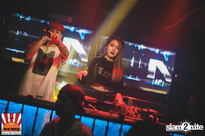 VJAXX ที่ วอร์ม อัพ คาเฟ่ เชียงใหม่ — photo 12