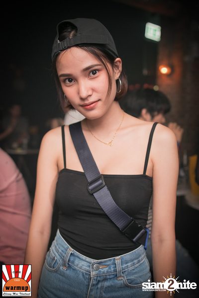 VJAXX ที่ วอร์ม อัพ คาเฟ่ เชียงใหม่ — photo 15