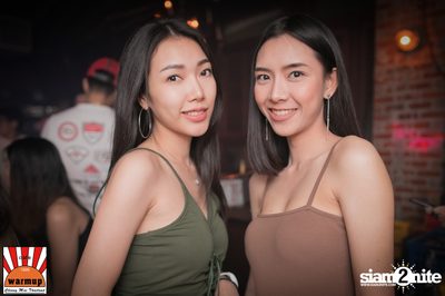 VJAXX ที่ วอร์ม อัพ คาเฟ่ เชียงใหม่ — photo 17