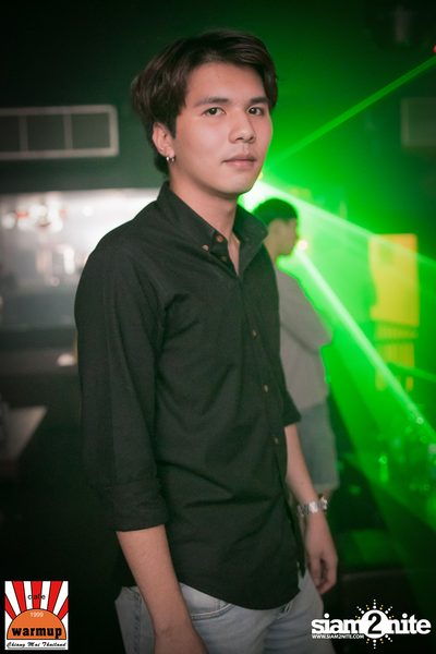 VJAXX ที่ วอร์ม อัพ คาเฟ่ เชียงใหม่ — photo 21
