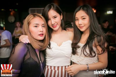 VJAXX ที่ วอร์ม อัพ คาเฟ่ เชียงใหม่ — photo 30