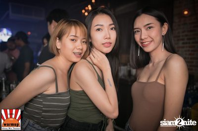 VJAXX ที่ วอร์ม อัพ คาเฟ่ เชียงใหม่ — photo 44