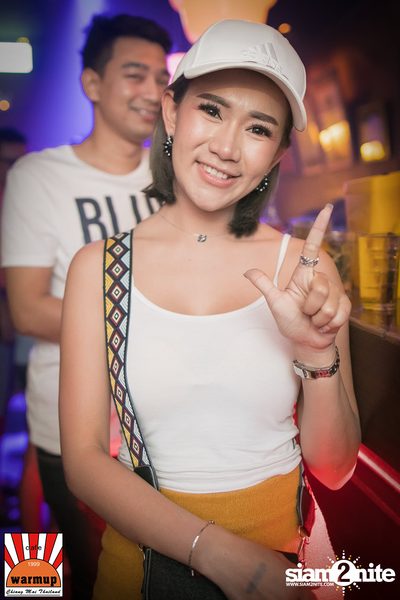 VJAXX ที่ วอร์ม อัพ คาเฟ่ เชียงใหม่ — photo 45
