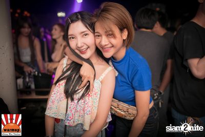 VJAXX ที่ วอร์ม อัพ คาเฟ่ เชียงใหม่ — photo 69