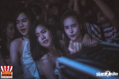 VJAXX ที่ วอร์ม อัพ คาเฟ่ เชียงใหม่ — photo 121
