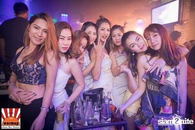 VJAXX ที่ วอร์ม อัพ คาเฟ่ เชียงใหม่ — photo 167