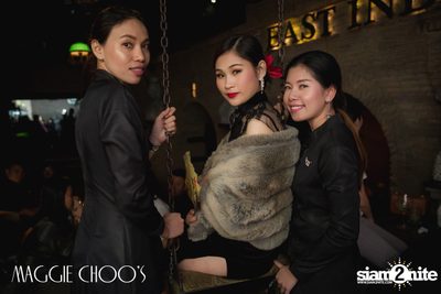 Equilibrium II Dan Buri x Mae Happyair ที่ แม็กกี้ ชูส์ — photo 19