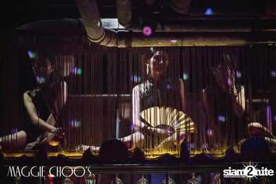 Equilibrium II Dan Buri x Mae Happyair ที่ แม็กกี้ ชูส์ — photo 27