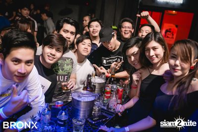 Cocktail ที่ บรองซ์ — photo 120