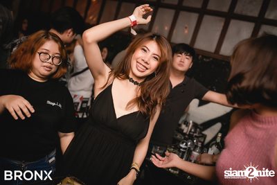 Cocktail ที่ บรองซ์ — photo 230
