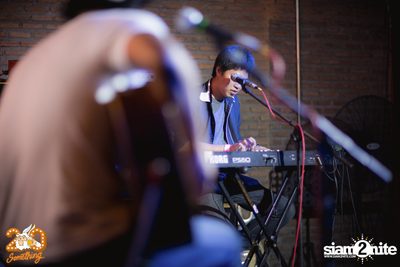 Aphriom x Pla Nil Tem Baan at 20Something Bar — photo 4