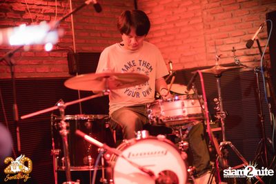Aphriom x Pla Nil Tem Baan at 20Something Bar — photo 14