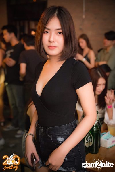 Aphriom x Pla Nil Tem Baan at 20Something Bar — photo 24