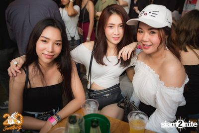 Aphriom x Pla Nil Tem Baan at 20Something Bar — photo 26