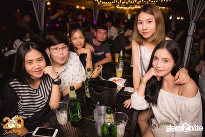 Aphriom x Pla Nil Tem Baan at 20Something Bar — photo 31