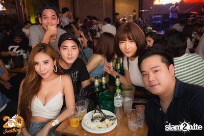 Aphriom x Pla Nil Tem Baan at 20Something Bar — photo 105