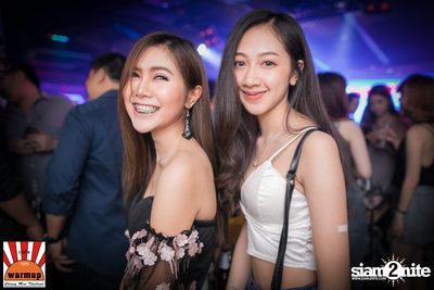 ป๊อป ปองกูล ที่ วอร์ม อัพ คาเฟ่ เชียงใหม่ — photo 12