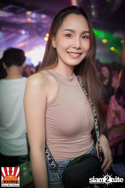 ป๊อป ปองกูล ที่ วอร์ม อัพ คาเฟ่ เชียงใหม่ — photo 43