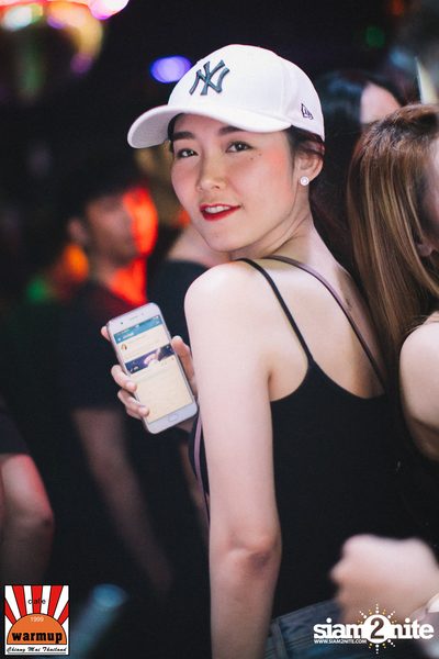 ป๊อป ปองกูล ที่ วอร์ม อัพ คาเฟ่ เชียงใหม่ — photo 59