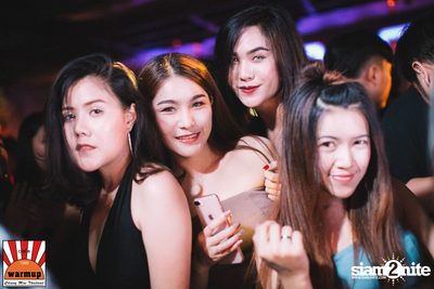 ป๊อป ปองกูล ที่ วอร์ม อัพ คาเฟ่ เชียงใหม่ — photo 109